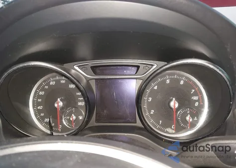 2018 Mercedes-Benz Cla 250 4Matic z USA, uszkodzony, nr VIN WDDSJ4GB7JN664763